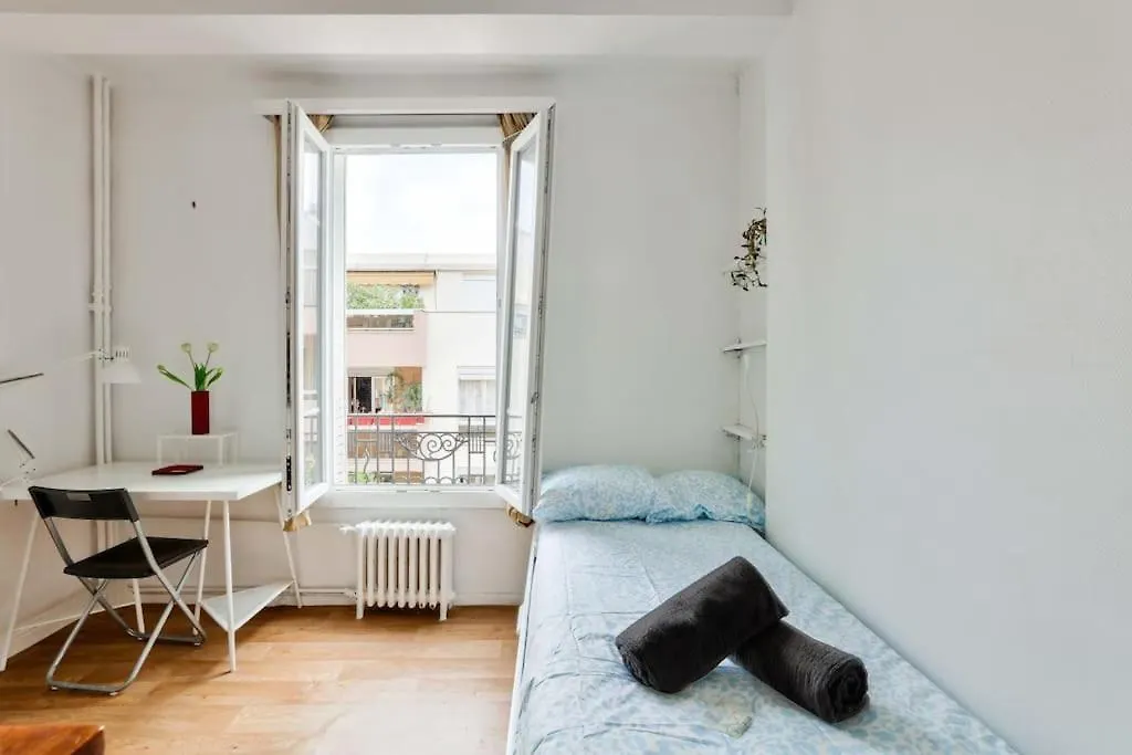 Cosy Studio Near Canal Saint Martin Daire Paris
